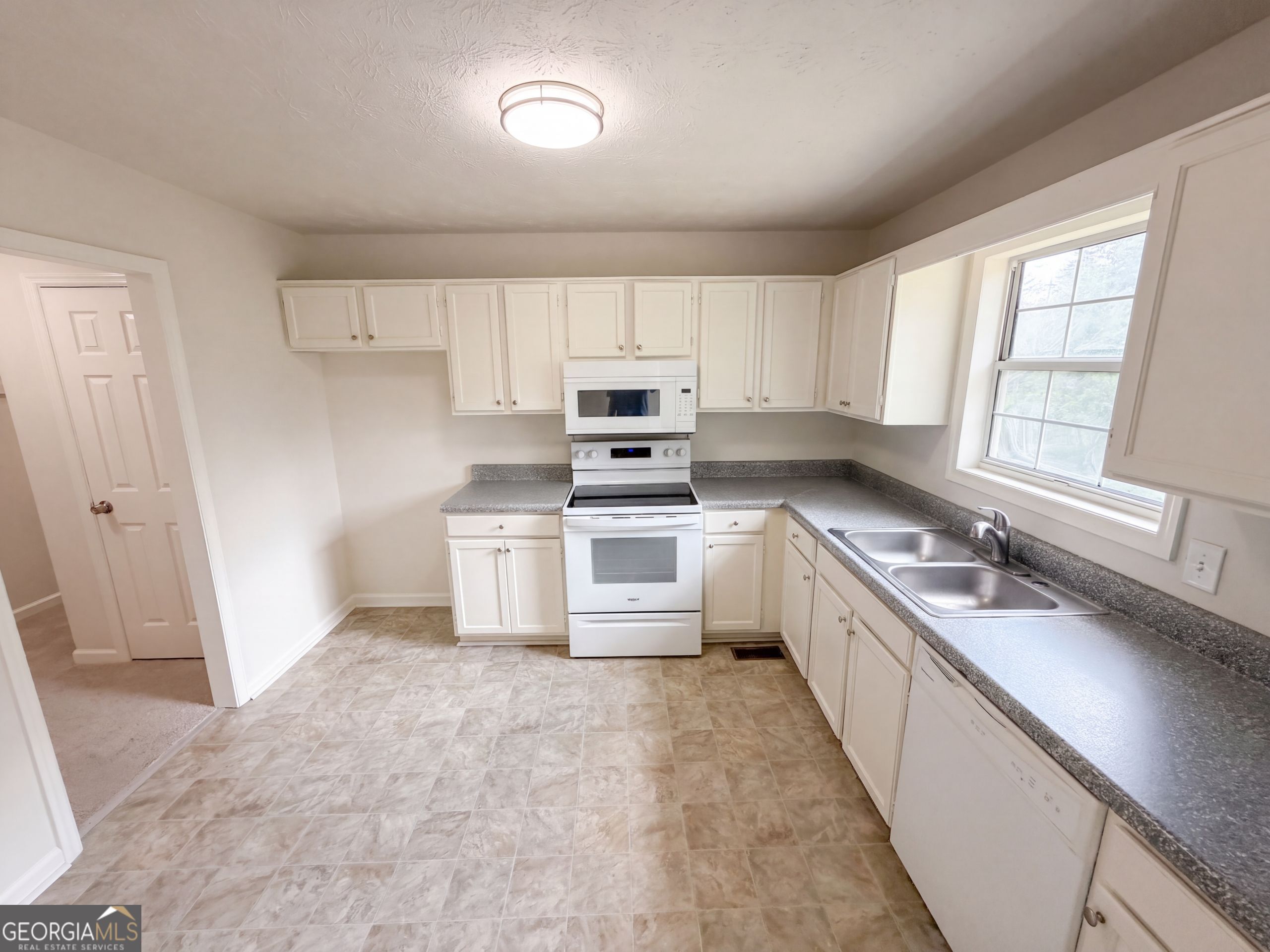 1179 Horsley Mill Road Property Photo 2