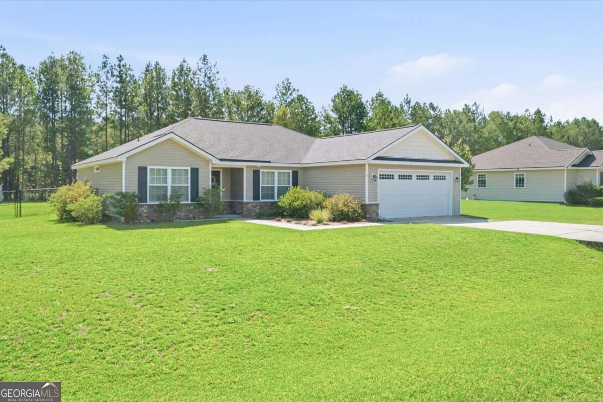 460 Abigail Circle Property Photo 2