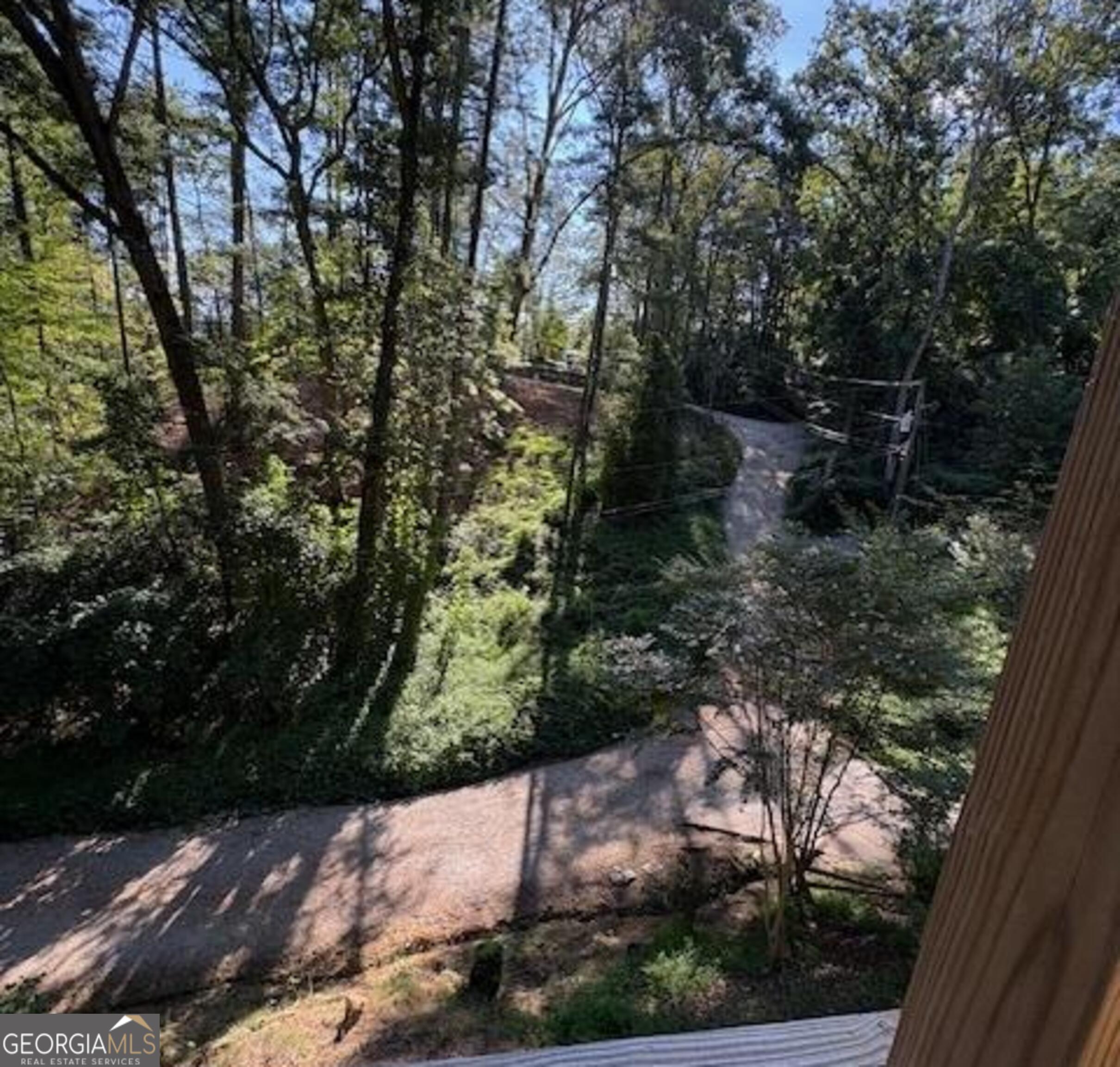 104 Travelers Lane Property Photo 13