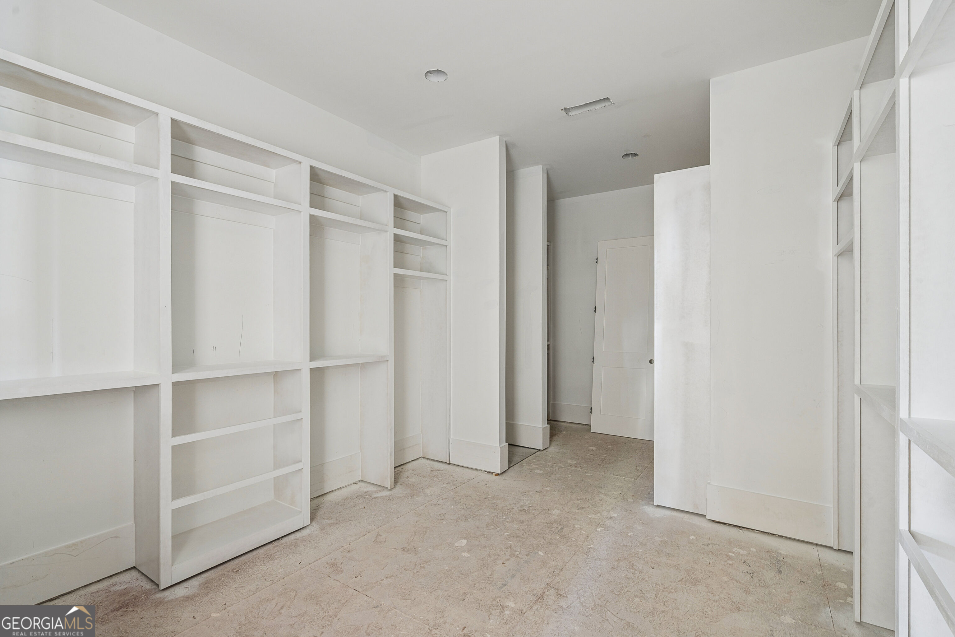 1728 Plunketts Road Property Photo 20