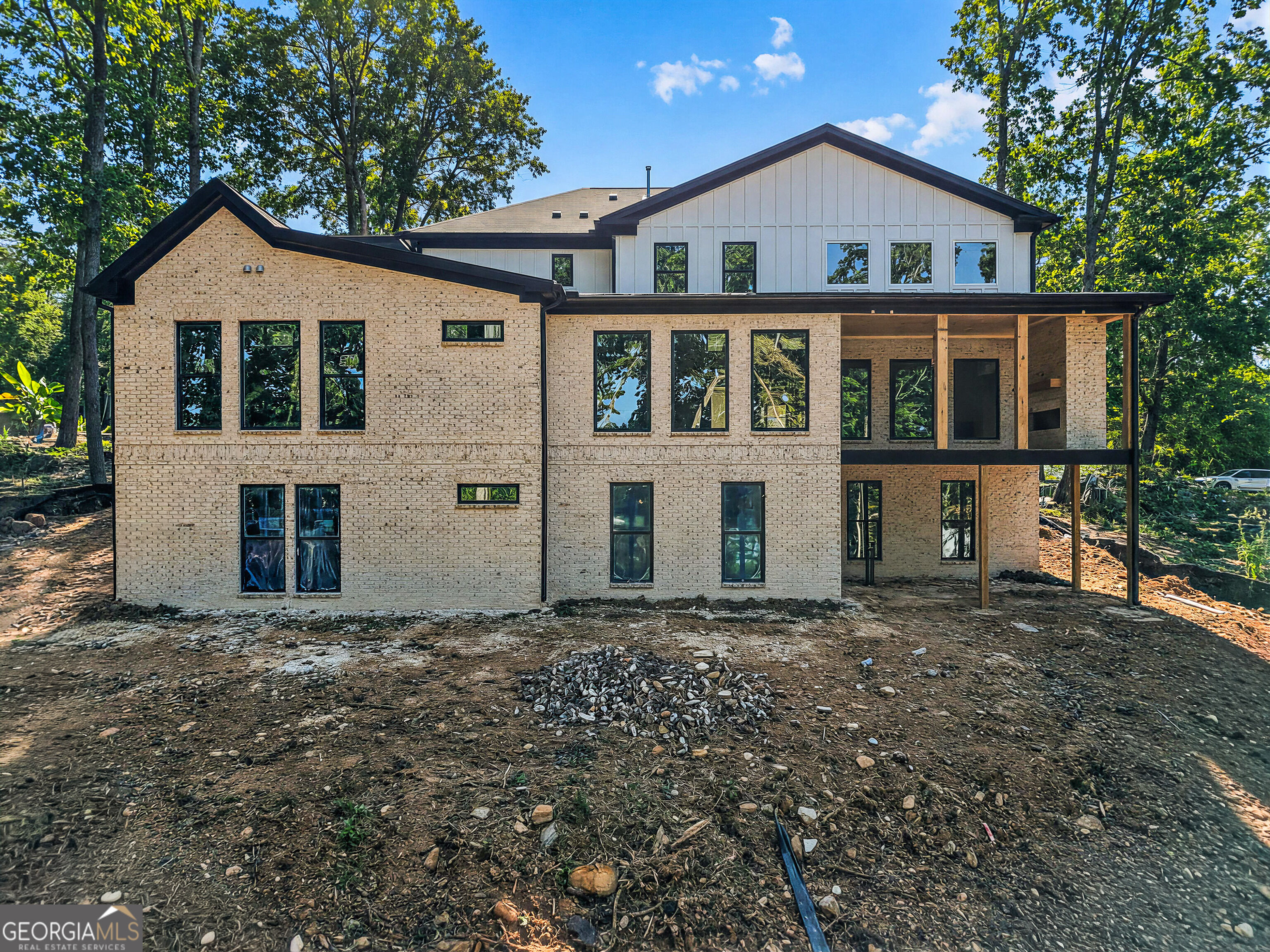 1728 Plunketts Road Property Photo 34