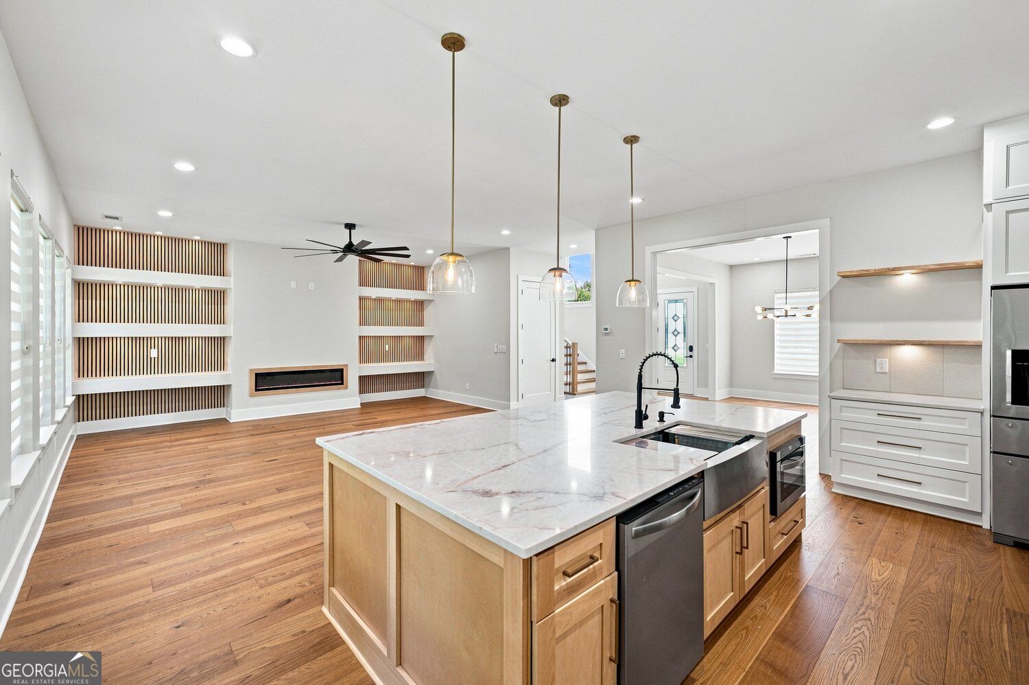 2545 Aniki Bee Drive Property Photo 17
