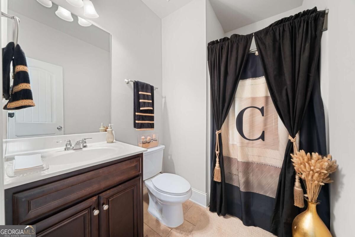 670 Silver Oak Drive Property Photo 19