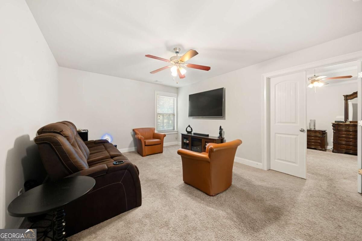 670 Silver Oak Drive Property Photo 21