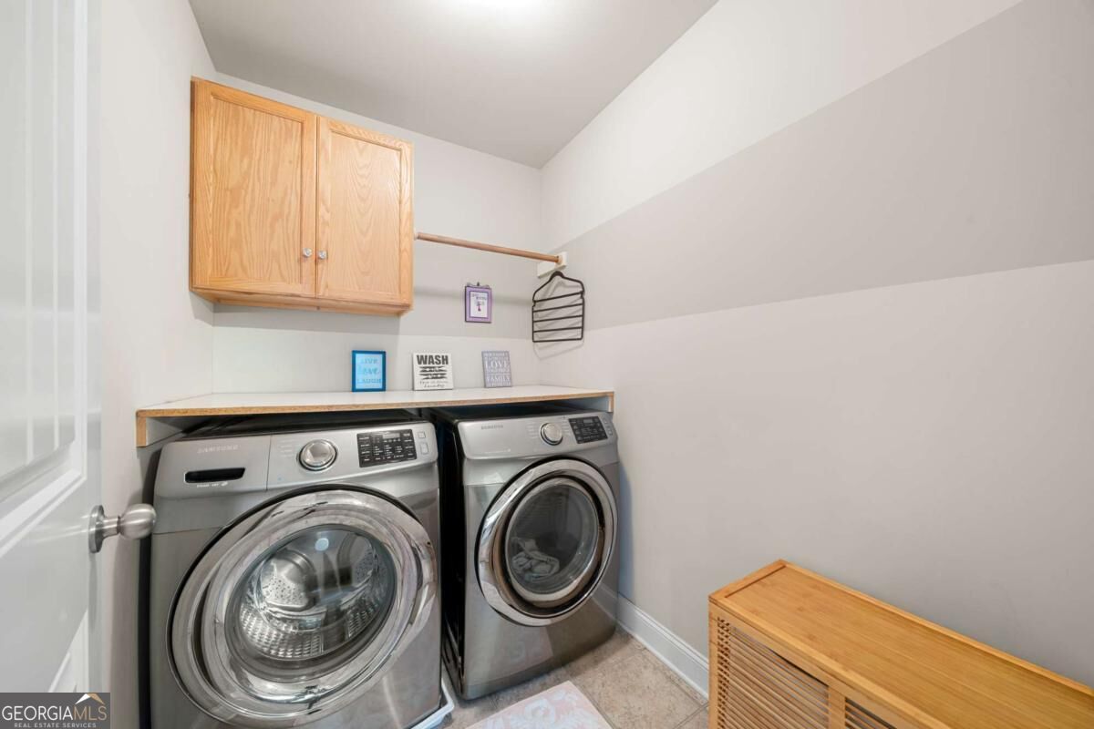 670 Silver Oak Drive Property Photo 24