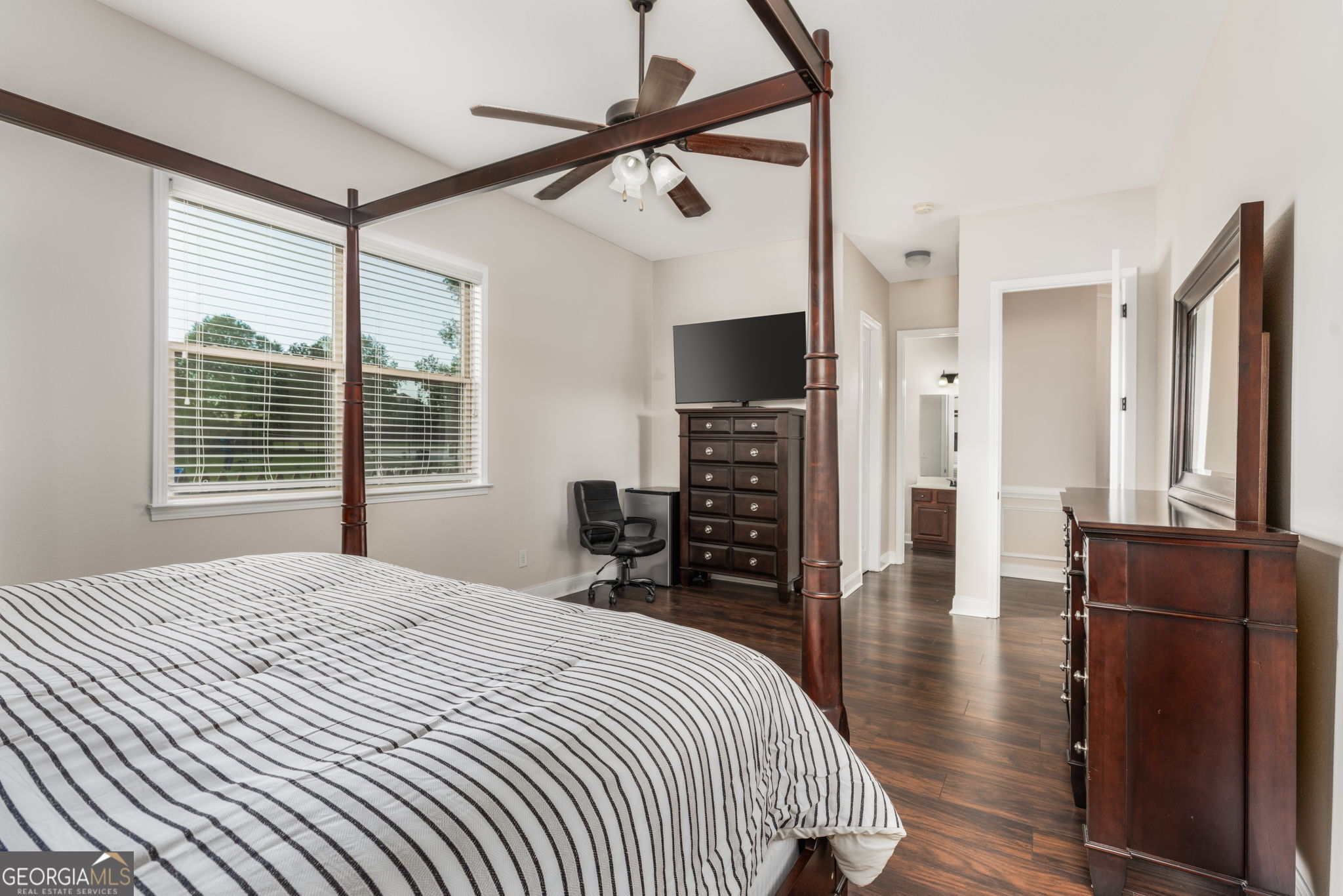102 Black Hawke Lane Property Photo 30