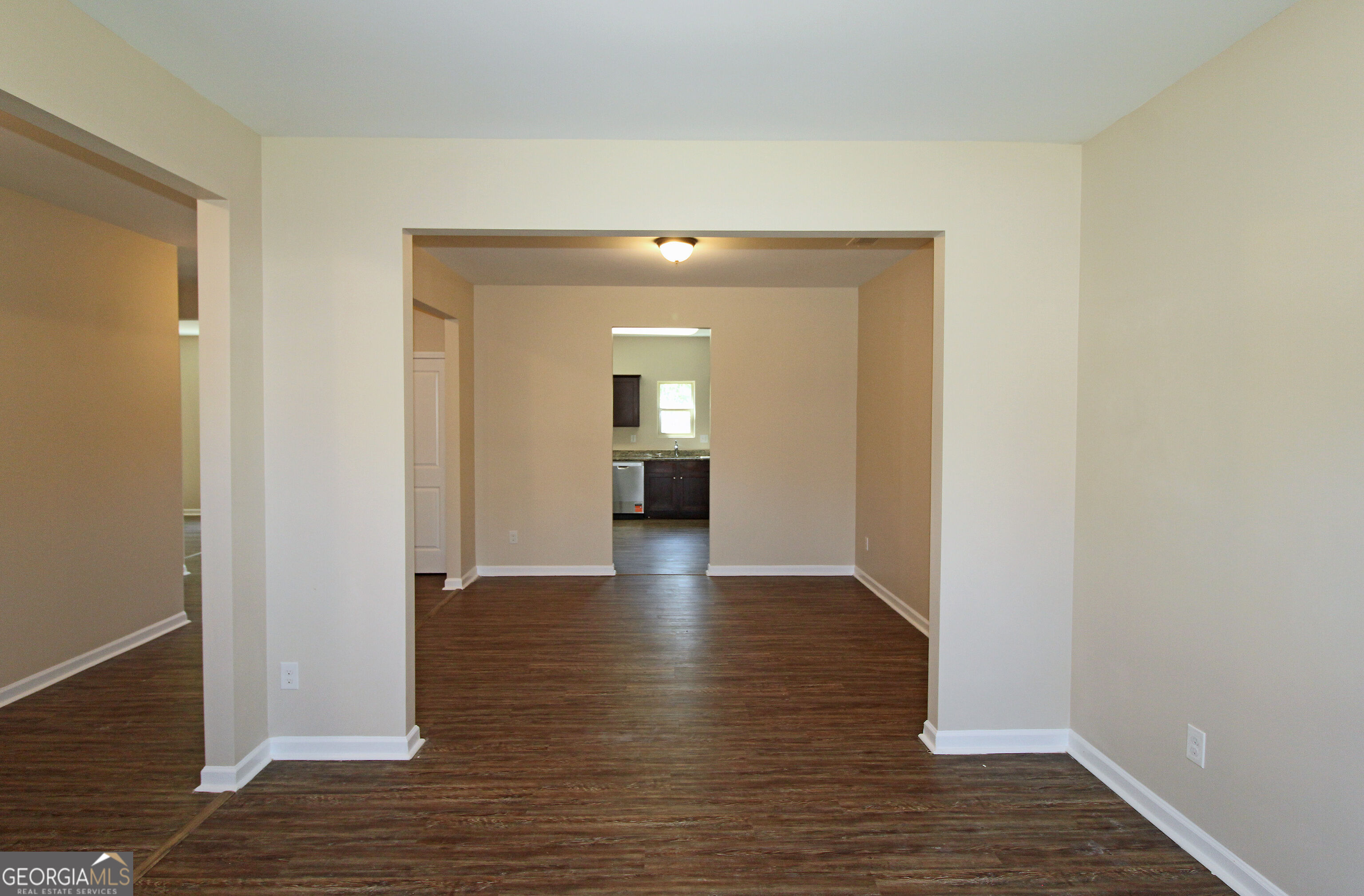 205 Aberdeen Way Property Photo 4