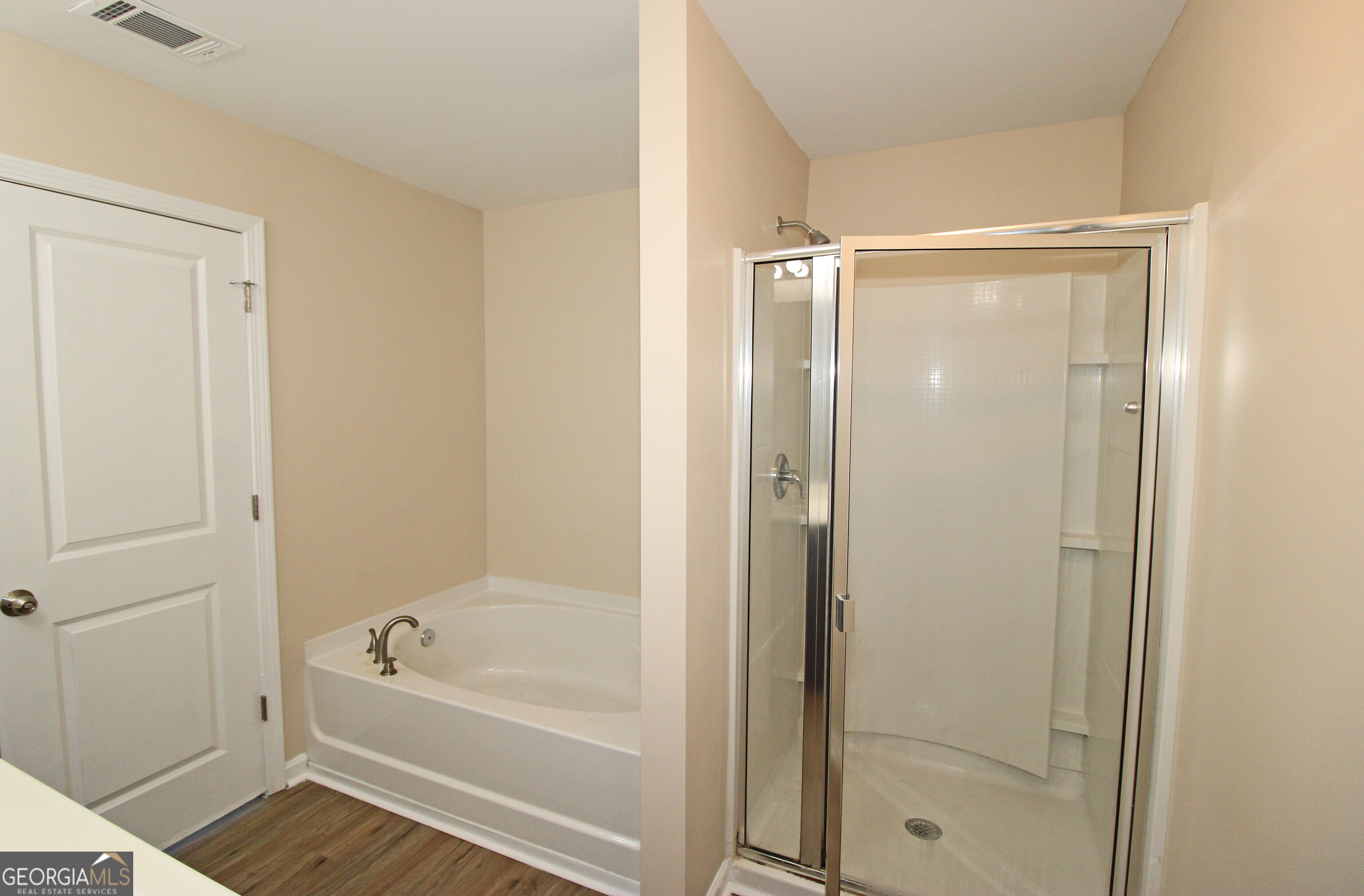 205 Aberdeen Way Property Photo 17