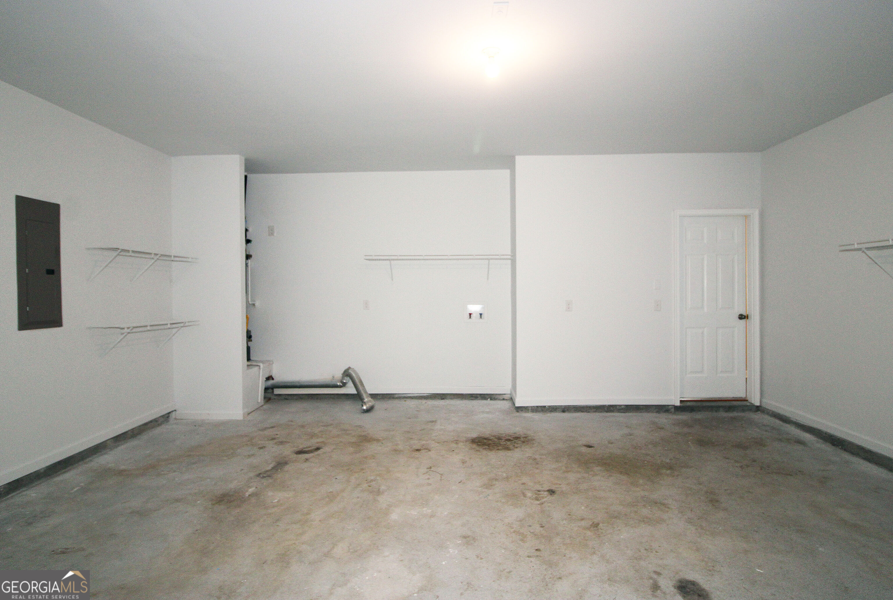 205 Aberdeen Way Property Photo 24