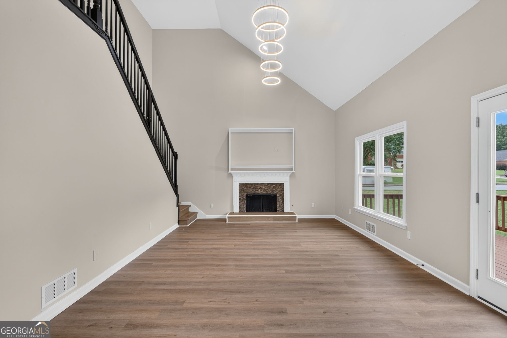 4432 Saddle Bend Trail Property Photo 8