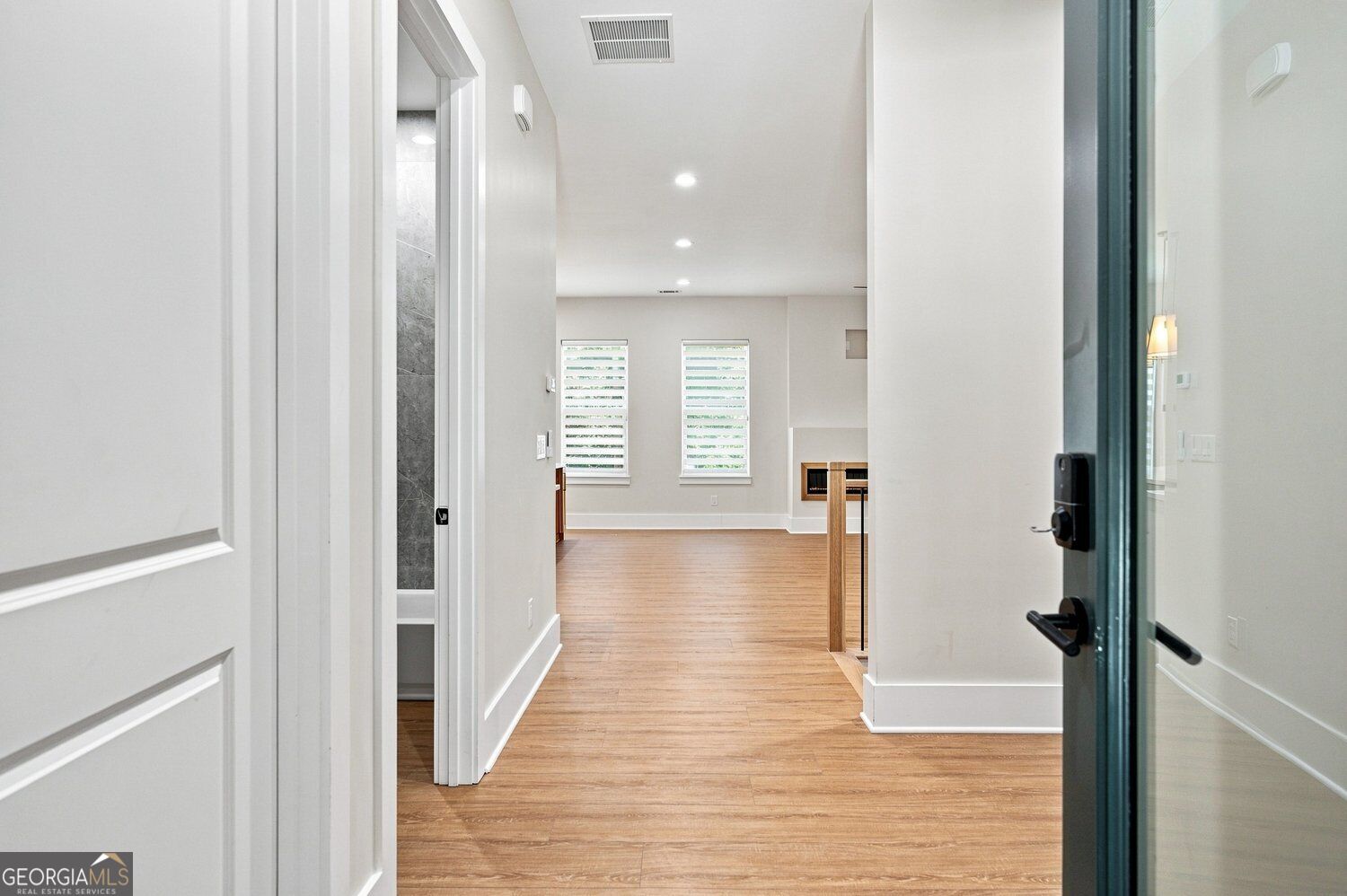2541 Aniki Bee Drive Property Photo 4