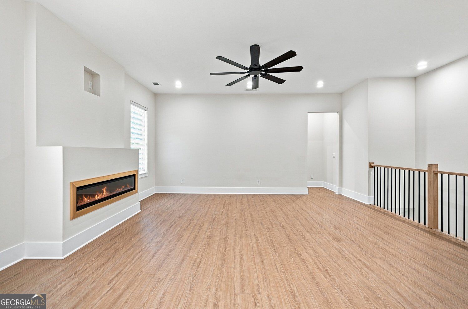 2541 Aniki Bee Drive Property Photo 7