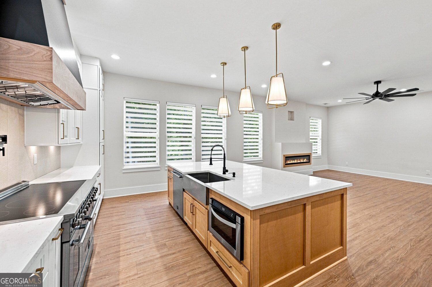 2541 Aniki Bee Drive Property Photo 15