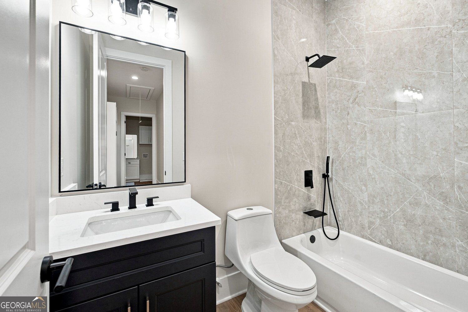 2541 Aniki Bee Drive Property Photo 17