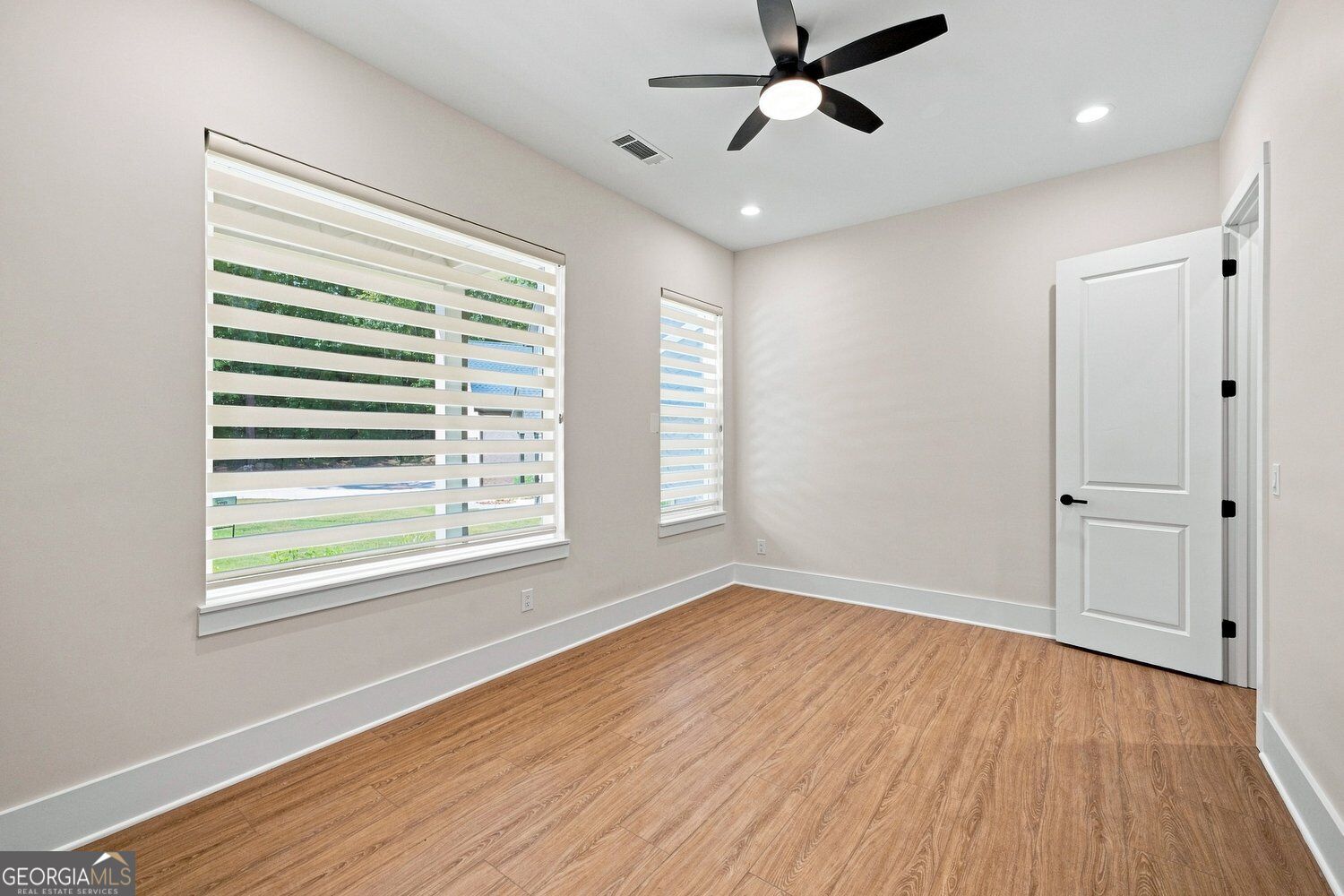 2541 Aniki Bee Drive Property Photo 18