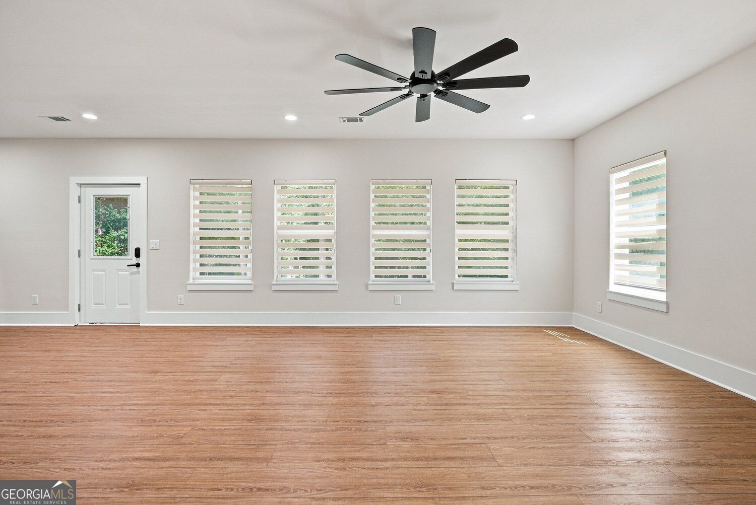 2541 Aniki Bee Drive Property Photo 32