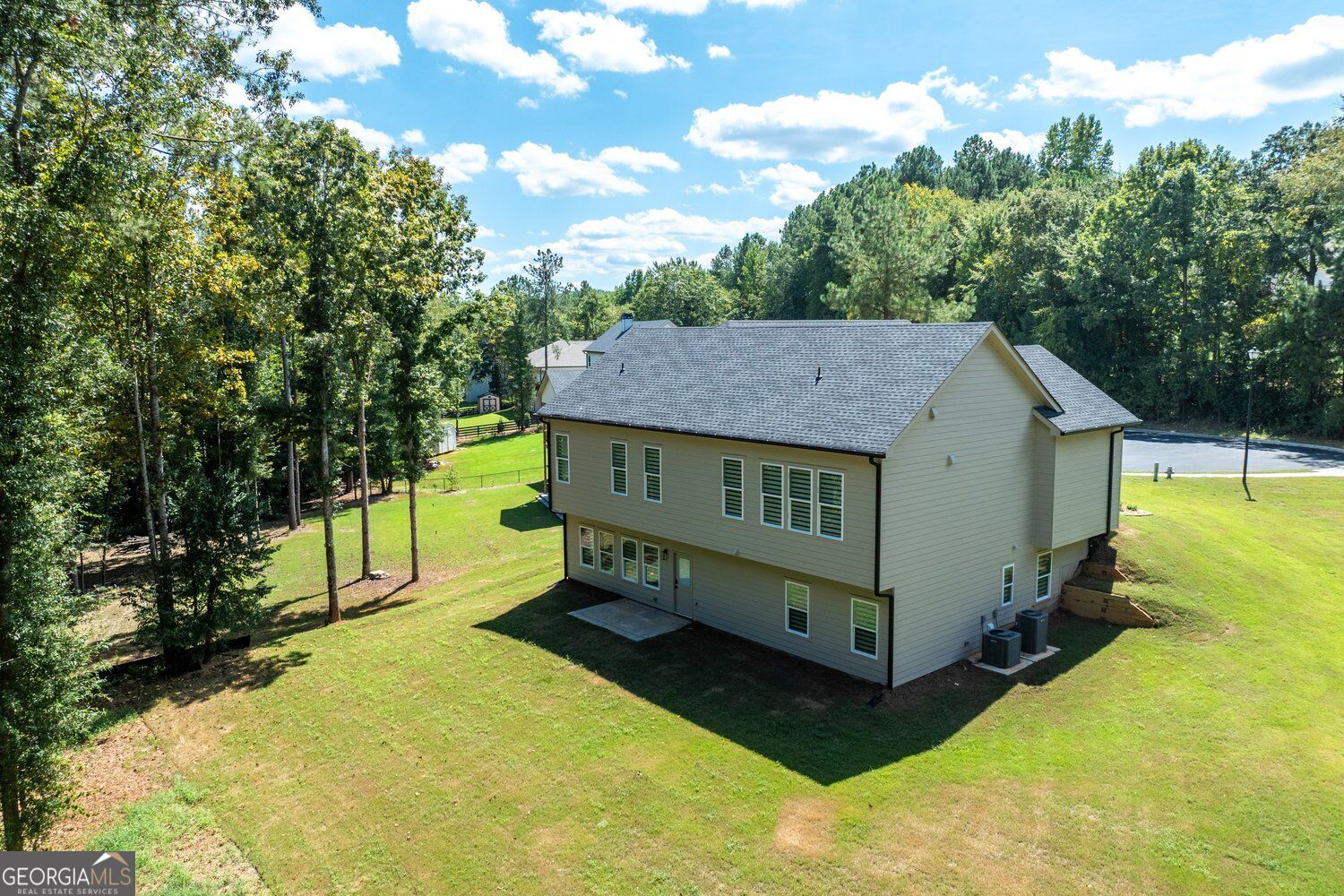 2541 Aniki Bee Drive Property Photo 45