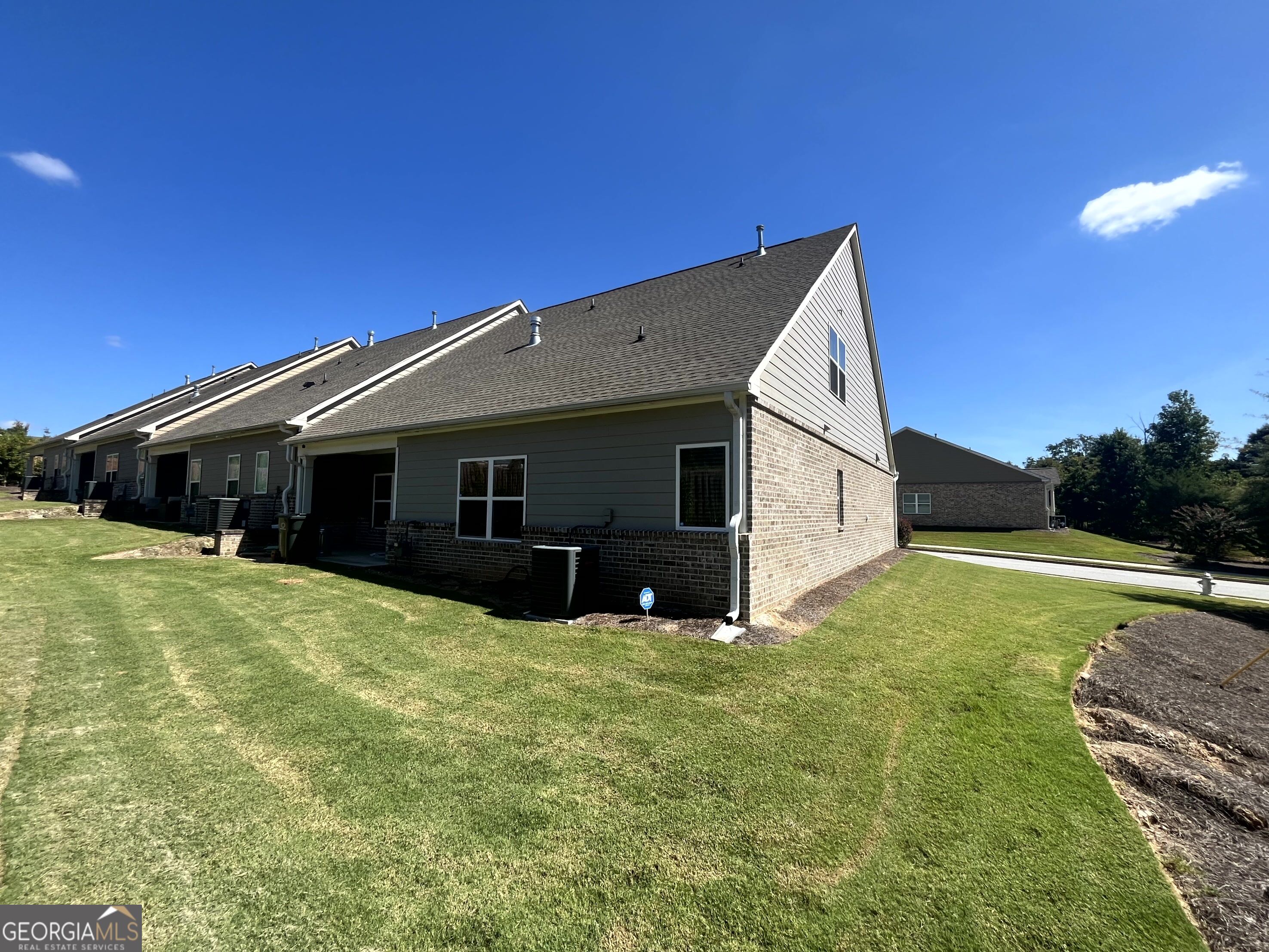 2855 Long Shadow Court Property Photo 4