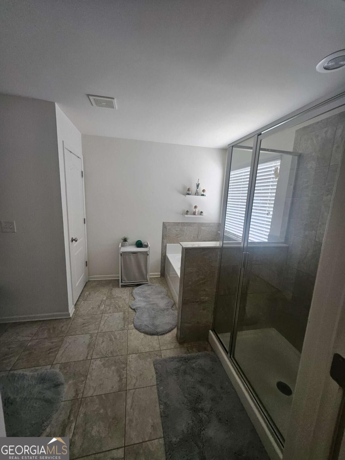 7764 Rutgers Circle Property Photo 14