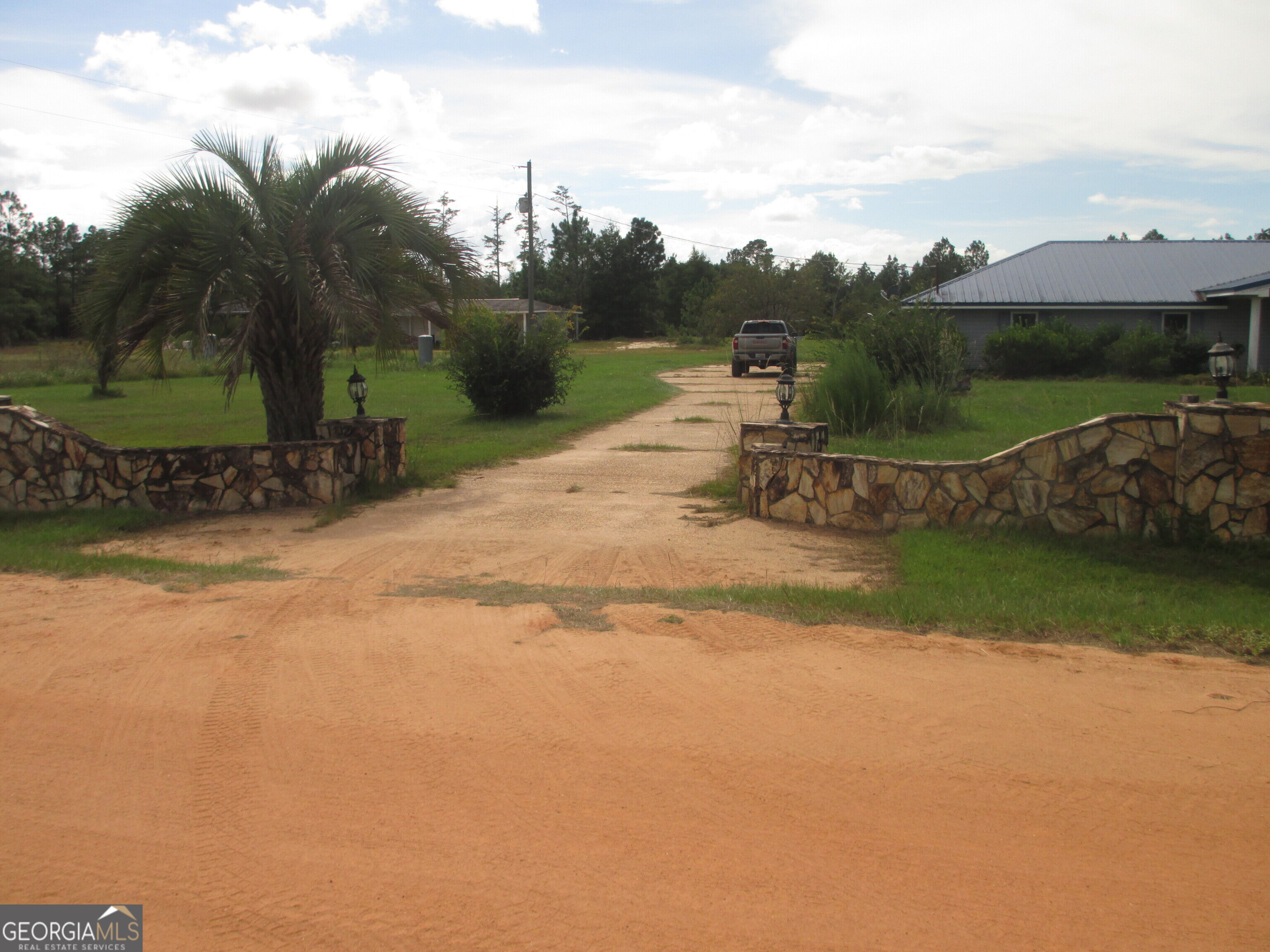 646 Foster Steadham Road Property Photo 3