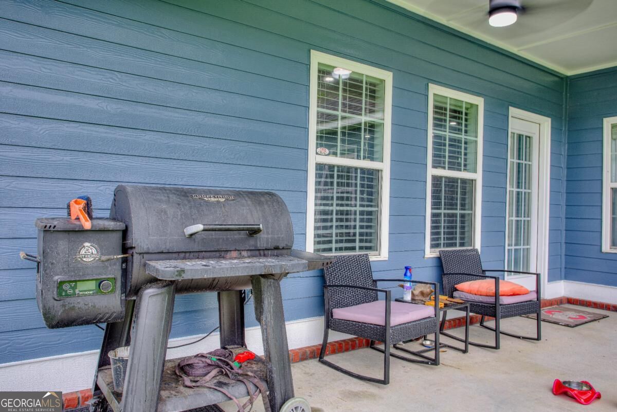 3779 Old Vine Way Property Photo 27