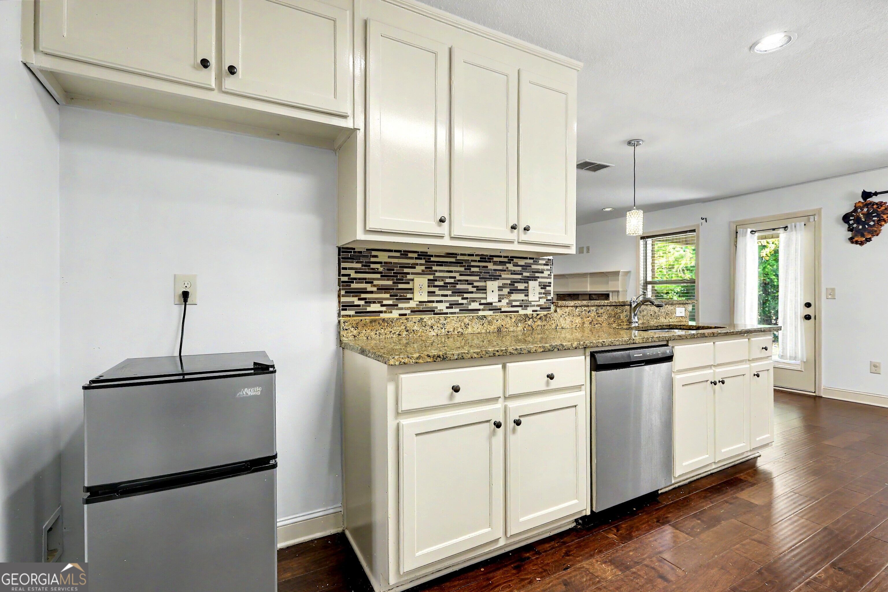 370 Emily Circle Property Photo 17