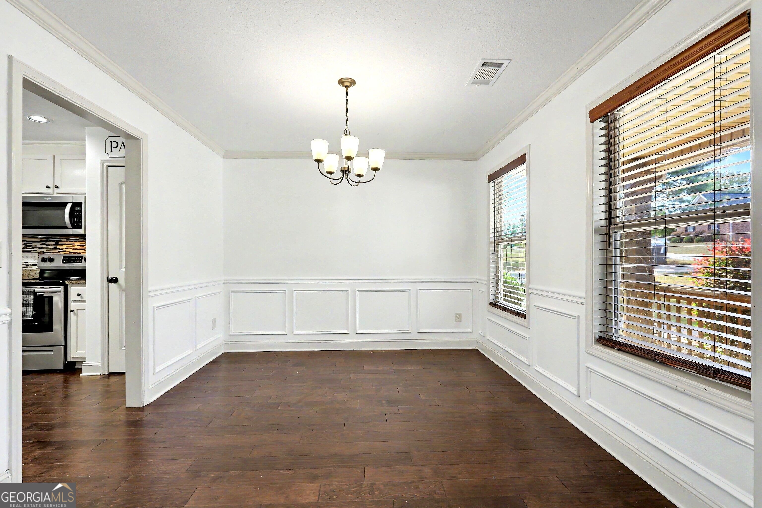 370 Emily Circle Property Photo 21