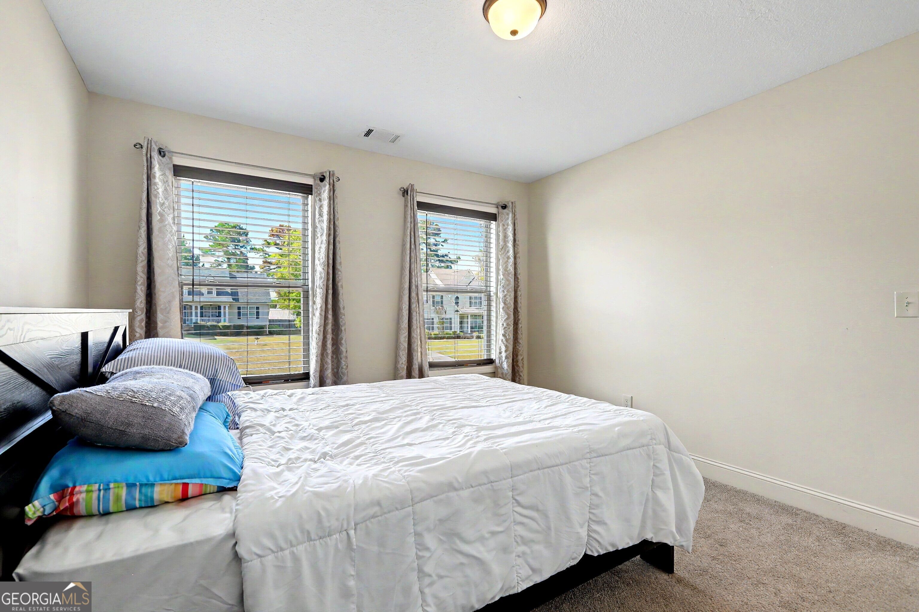 370 Emily Circle Property Photo 40