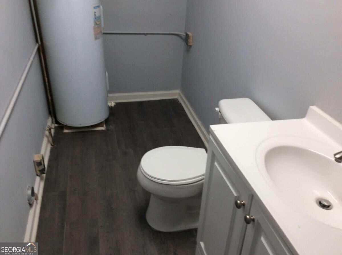 40 Candler Court Property Photo 23