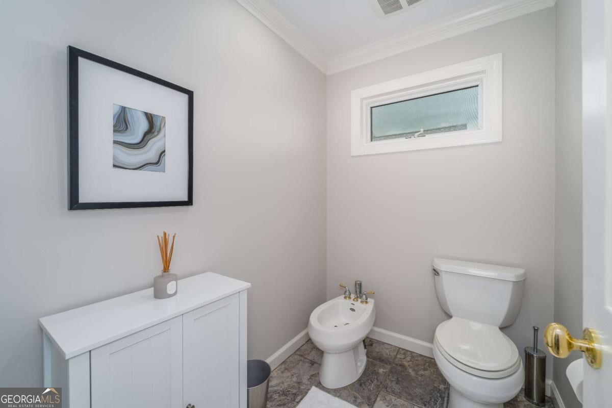 161 Greentree Drive Property Photo 31