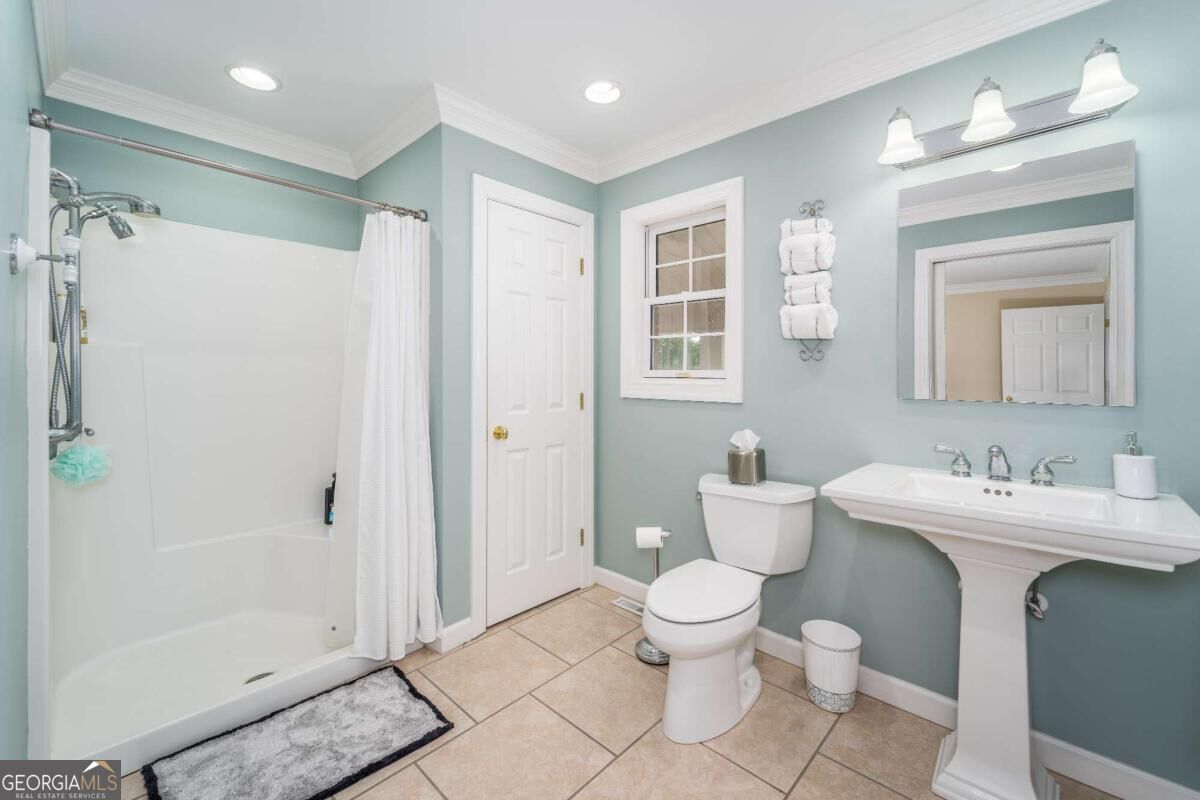 161 Greentree Drive Property Photo 37