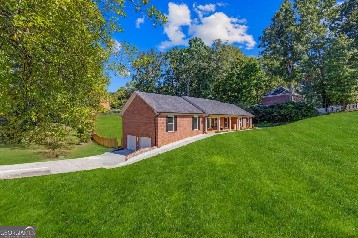 3354 S Scales Road Property Photo 2
