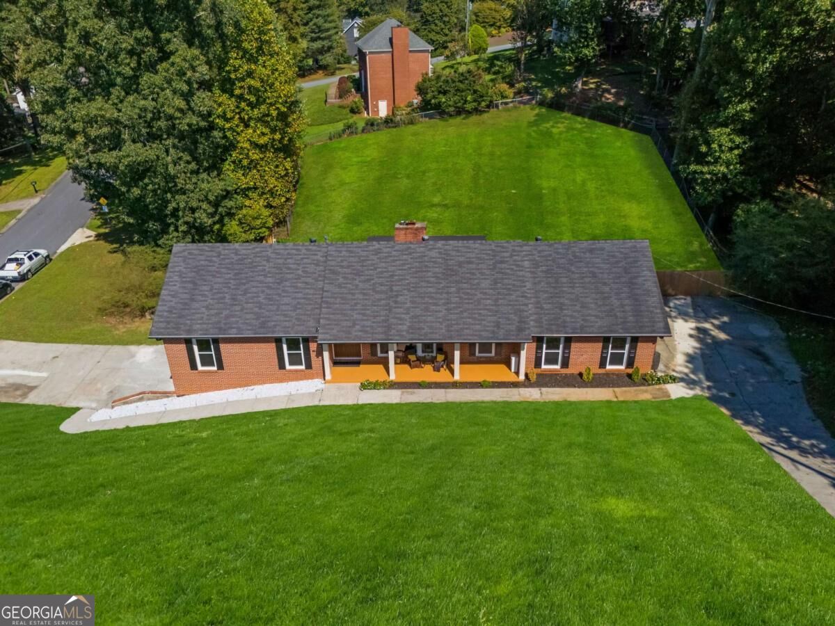 3354 S Scales Road Property Photo 4