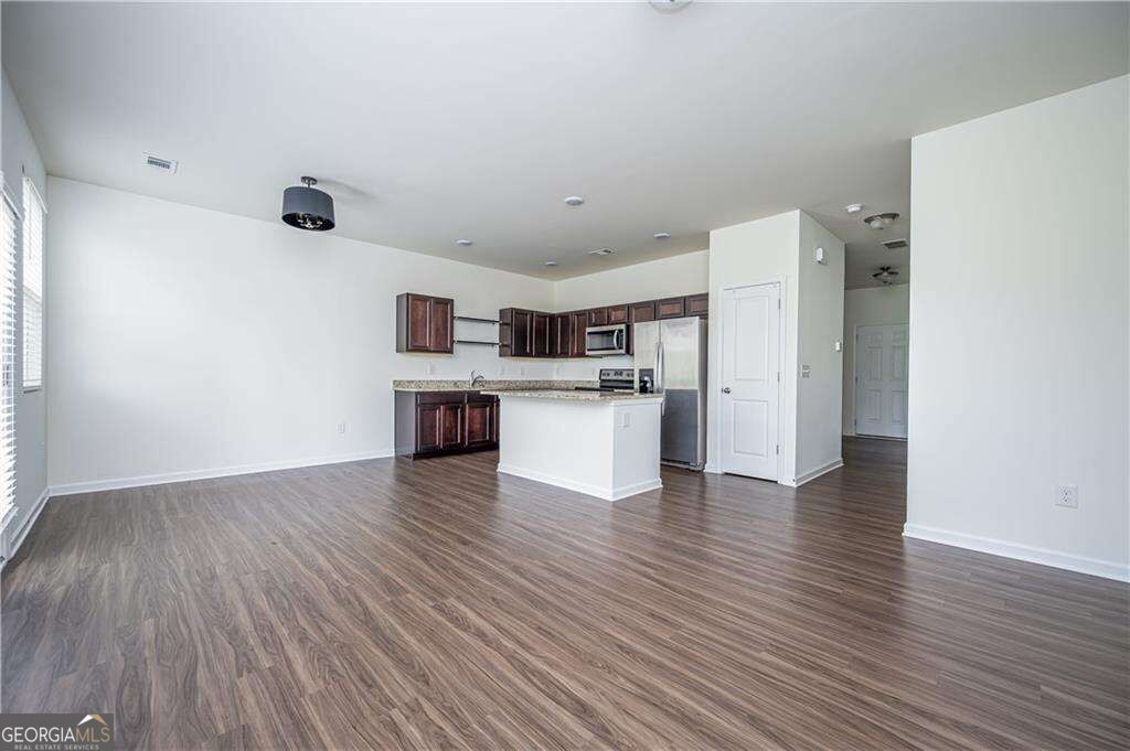 6390 Mountain Home Way Se Property Photo 6