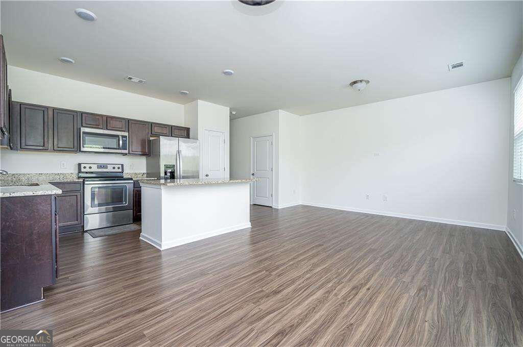6390 Mountain Home Way Se Property Photo 7