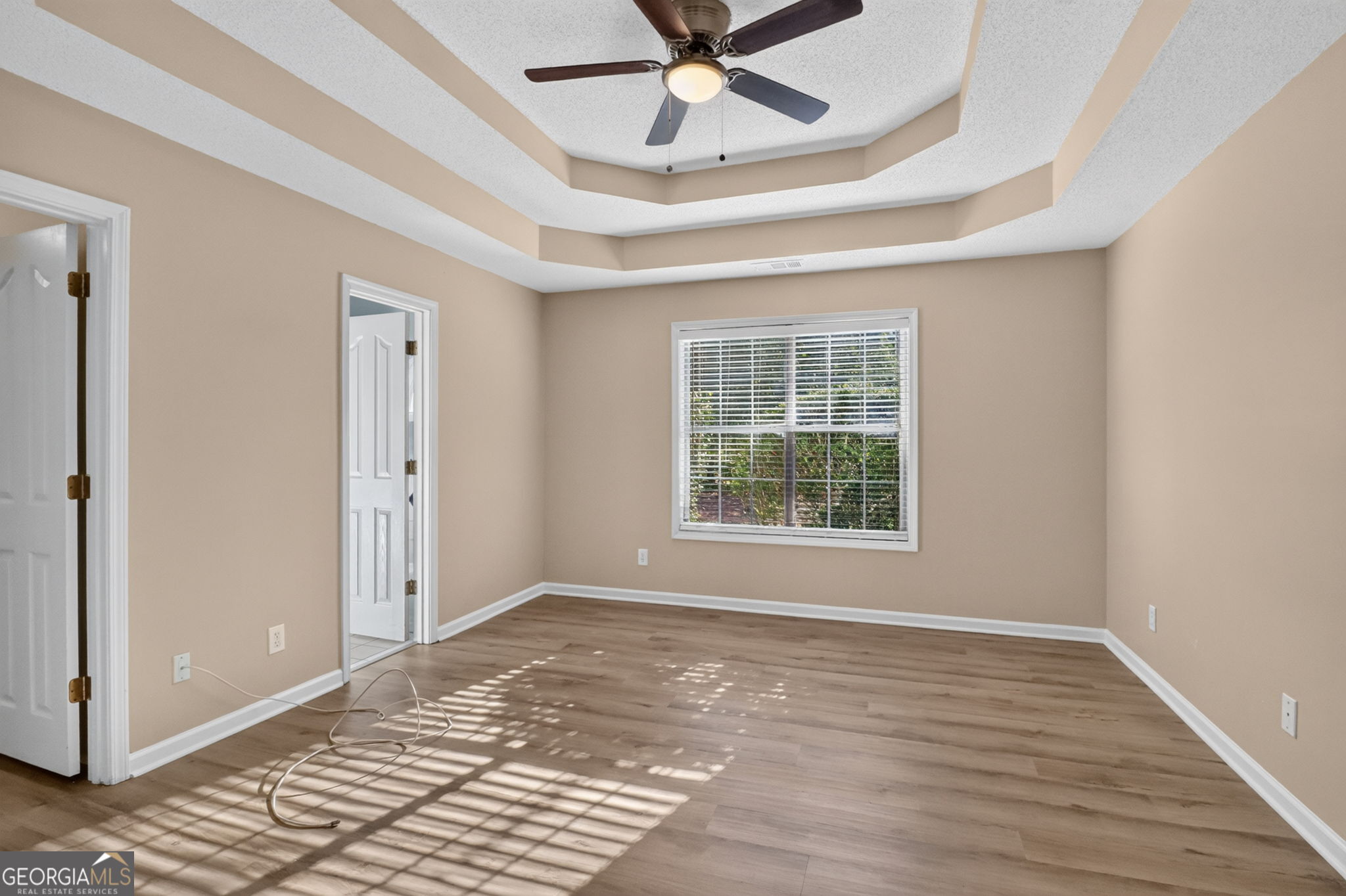 137 Suwanee Court Property Photo 18