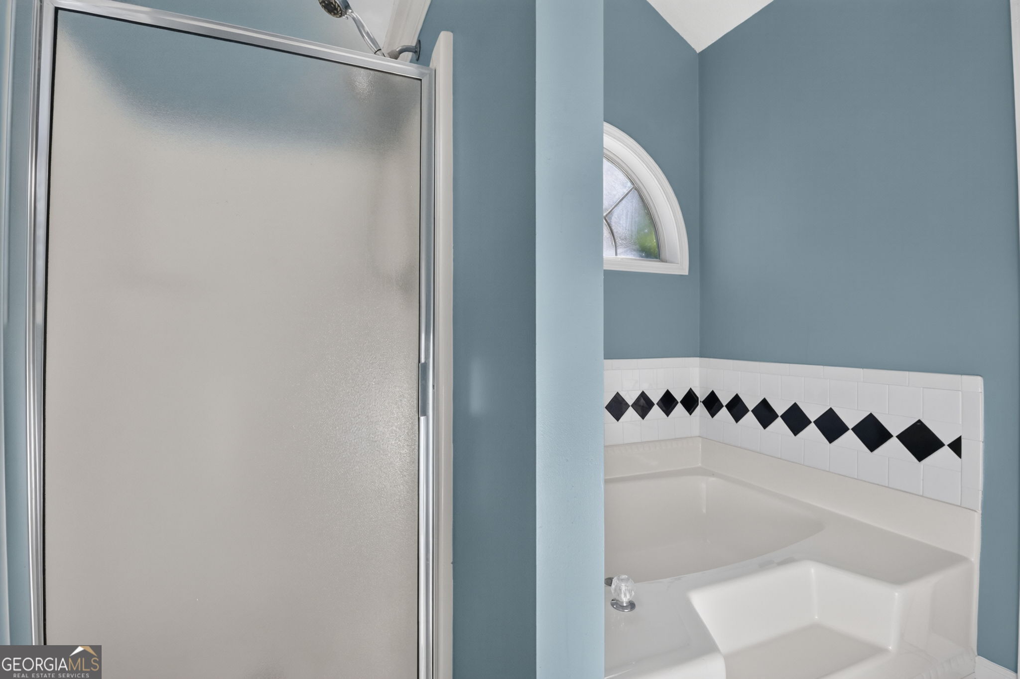 137 Suwanee Court Property Photo 23