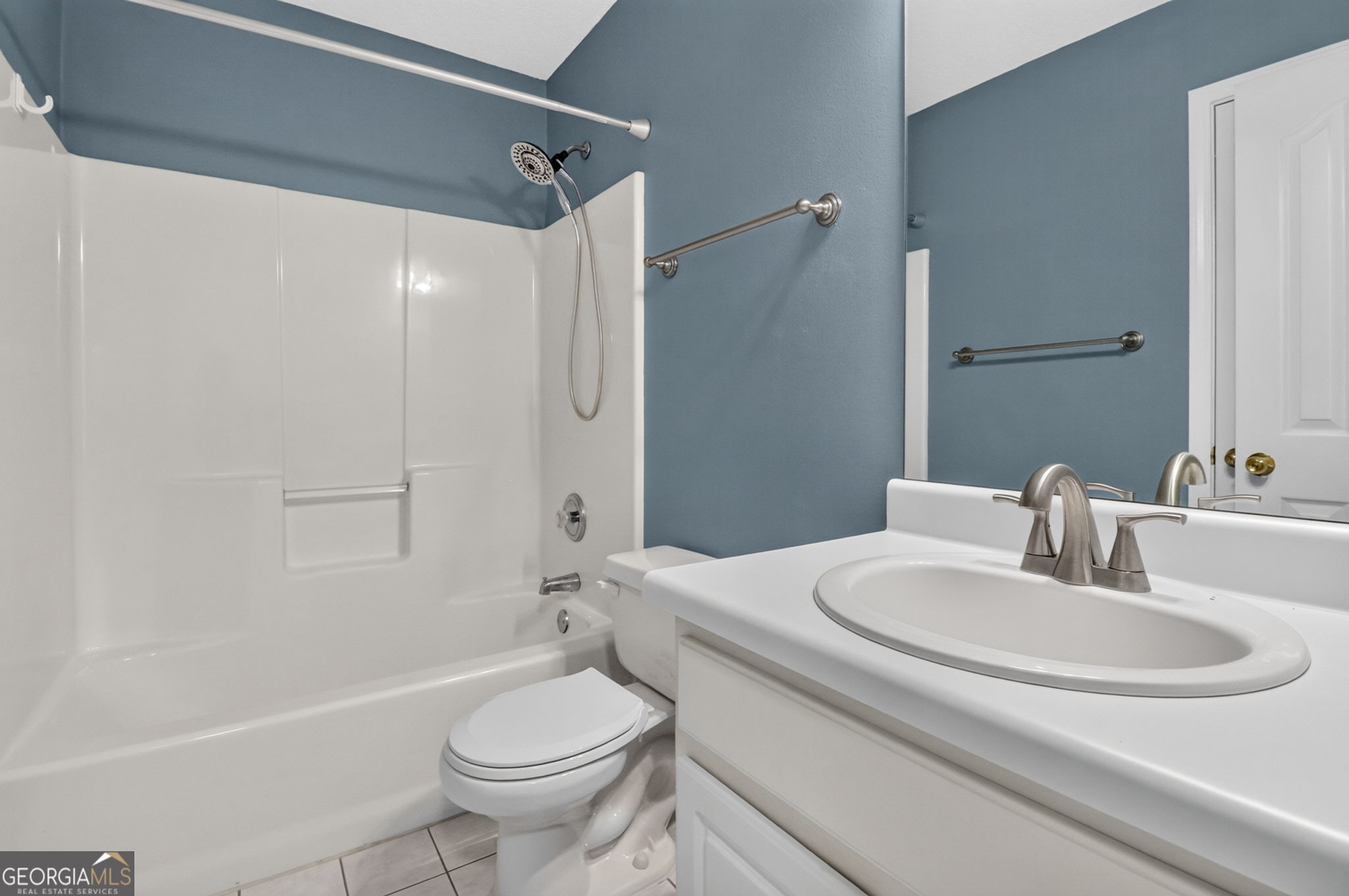 137 Suwanee Court Property Photo 25