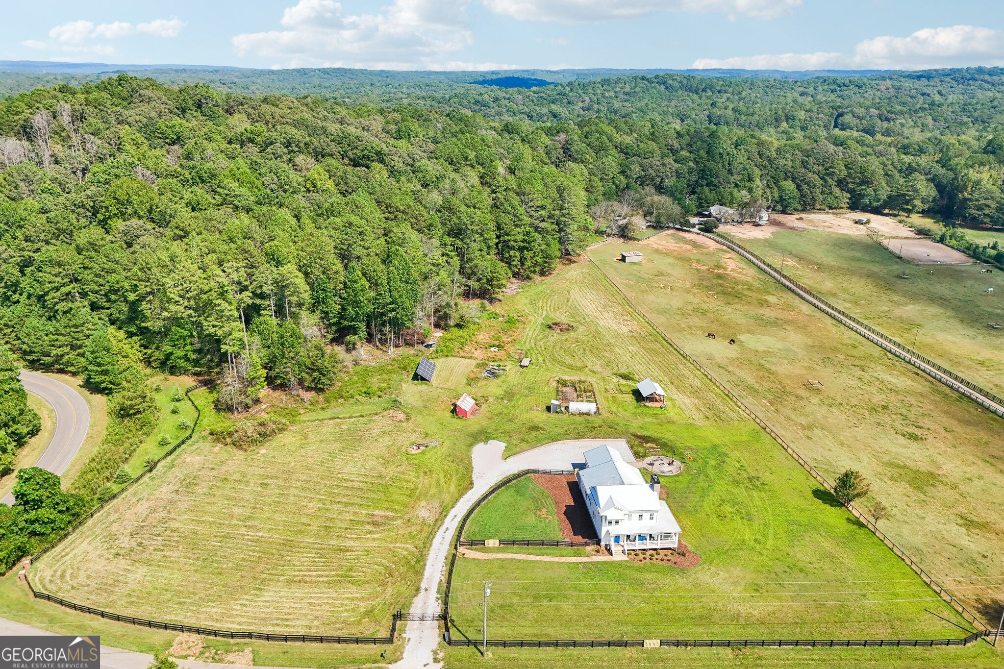 109 Etowah Downs Court Property Photo 27