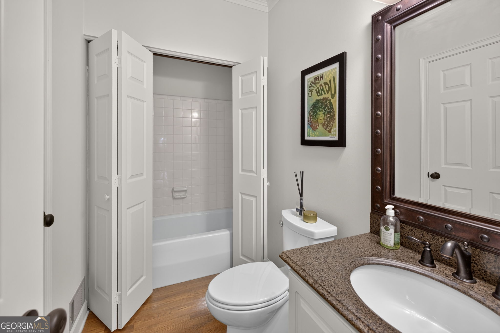 120 Rosses Point Property Photo 8