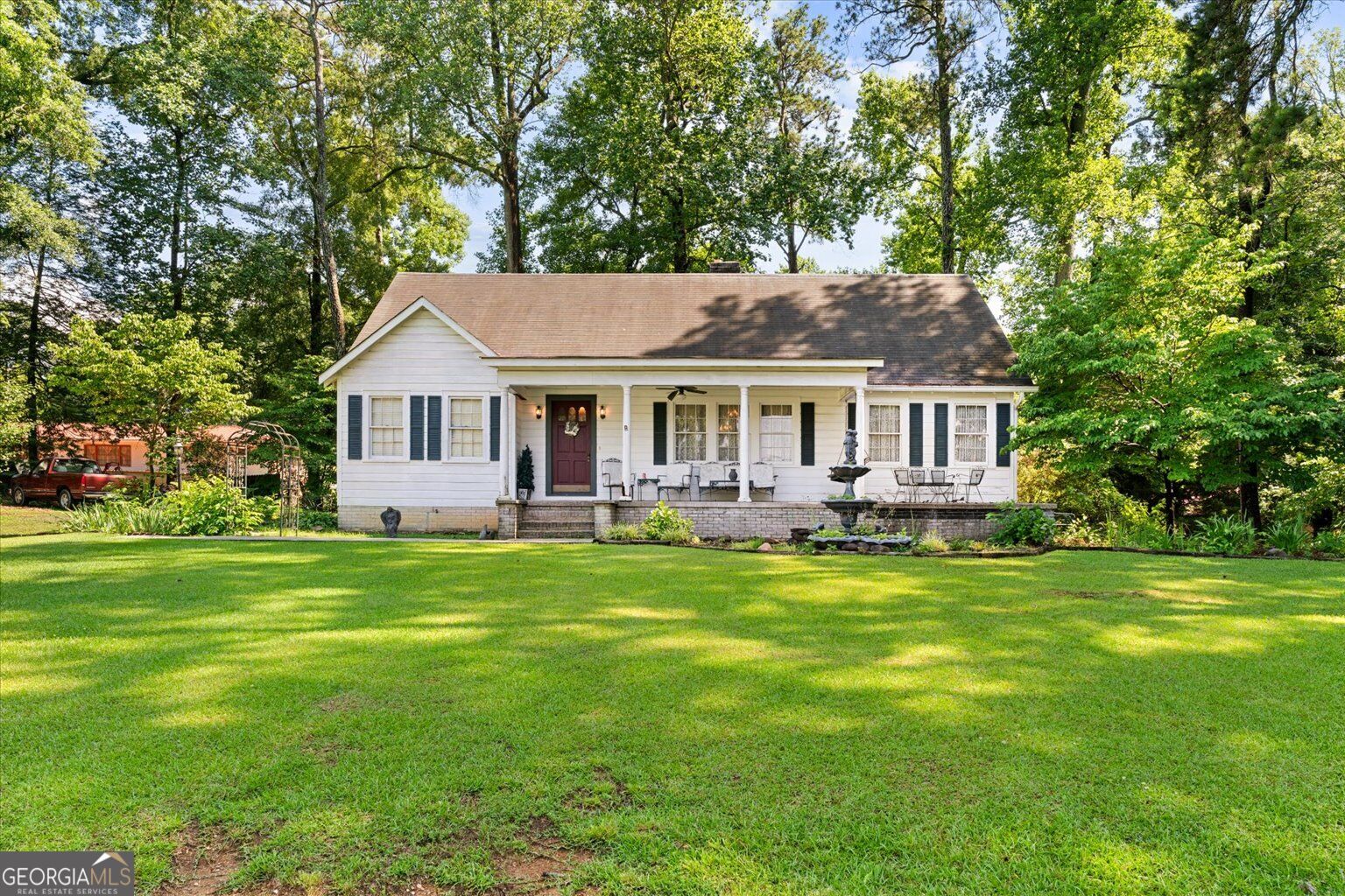 606 Woodland Drive Property Photo 1