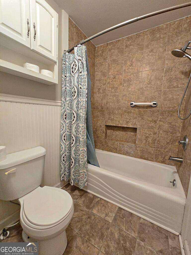 409 Joiner Avenue Property Photo 16