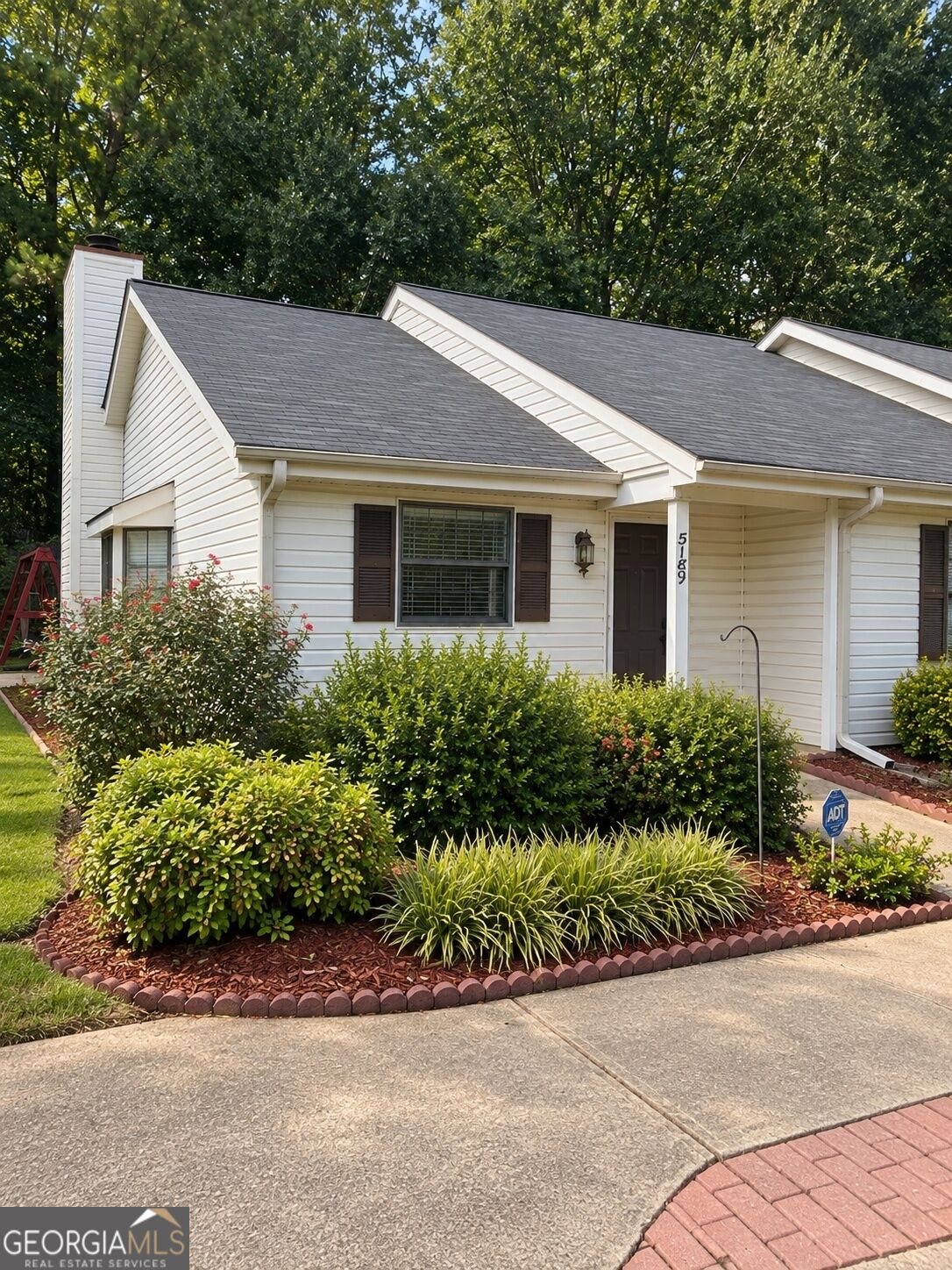 5189 Village Green Way Property Photo 1