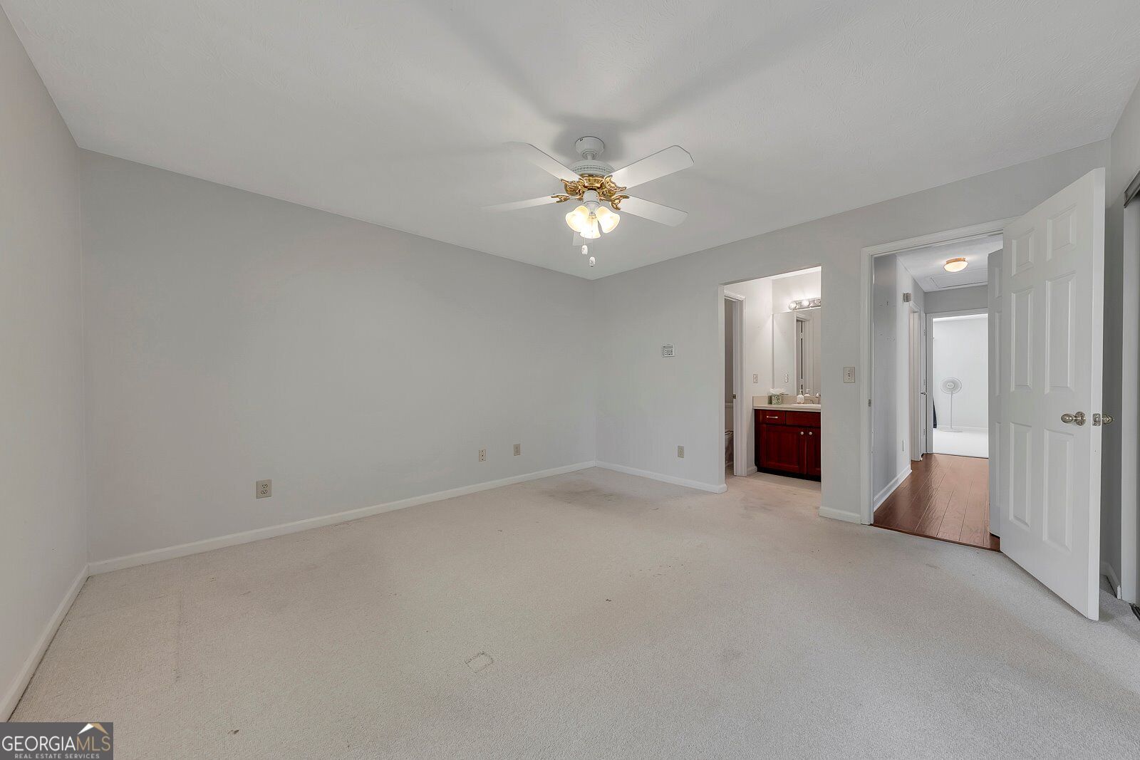 5189 Village Green Way Property Photo 13