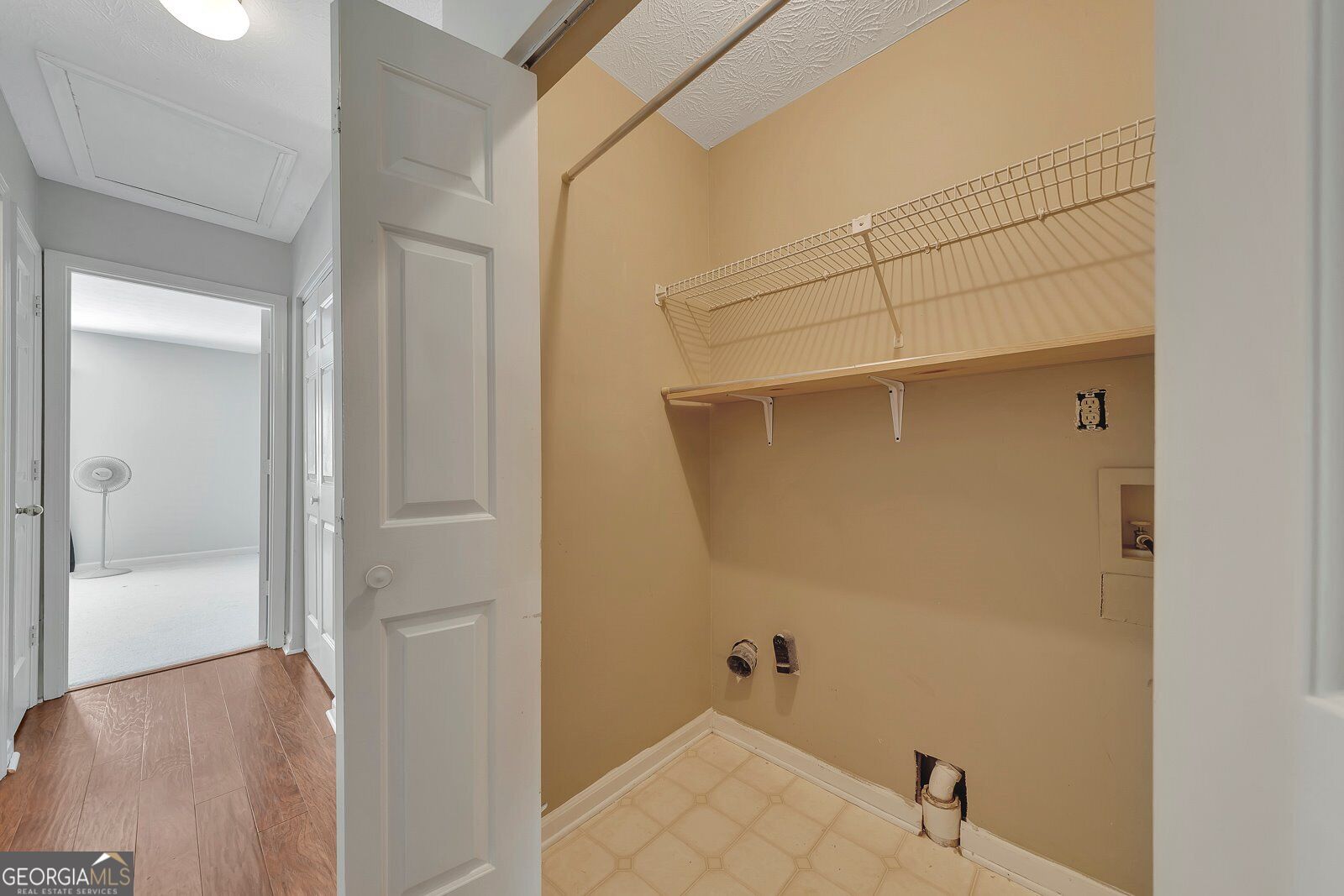5189 Village Green Way Property Photo 20