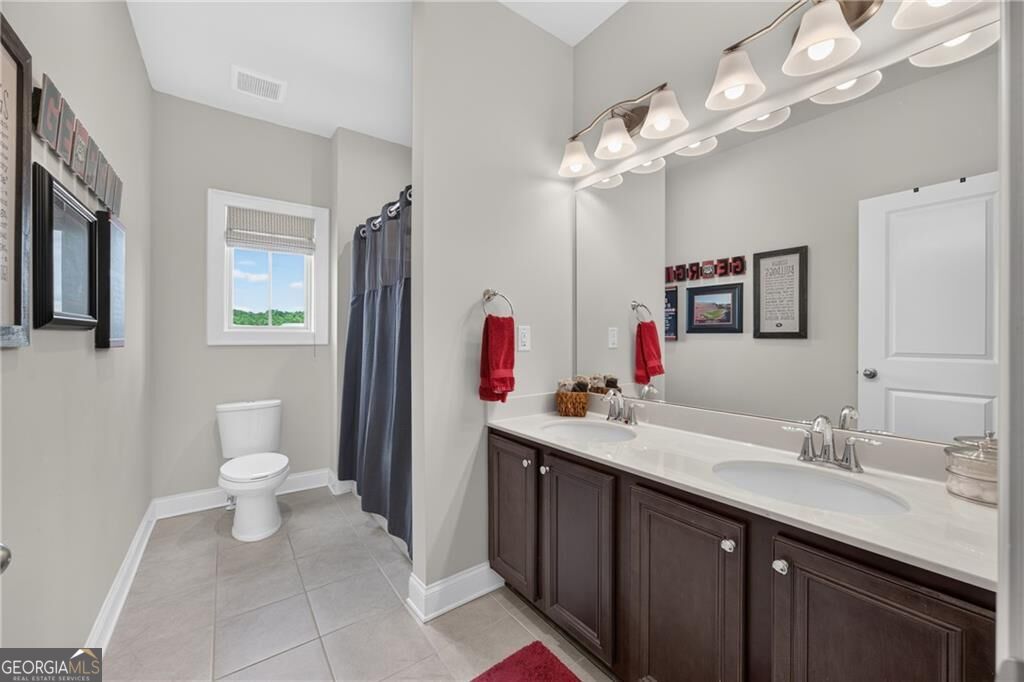 138 Madison Street Property Photo 27
