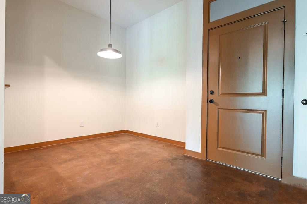 250 Martha Drive # 103 Property Photo 2