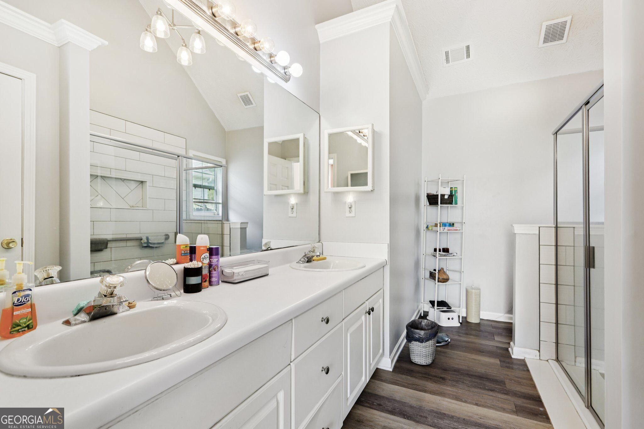 740 Pebble Boulevard Property Photo 6