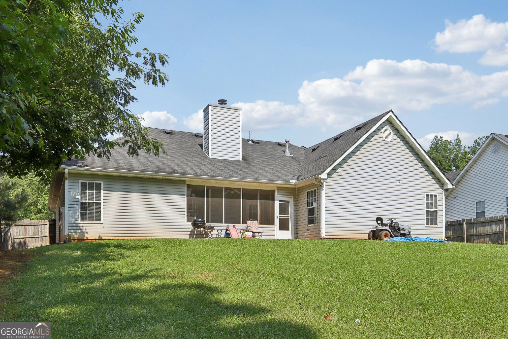 740 Pebble Boulevard Property Photo 24