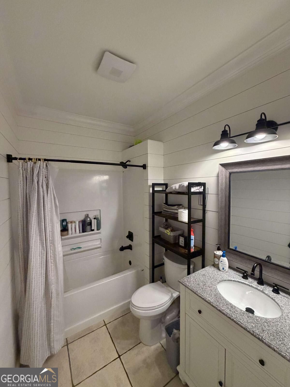107 Pine Ridge Court Property Photo 23